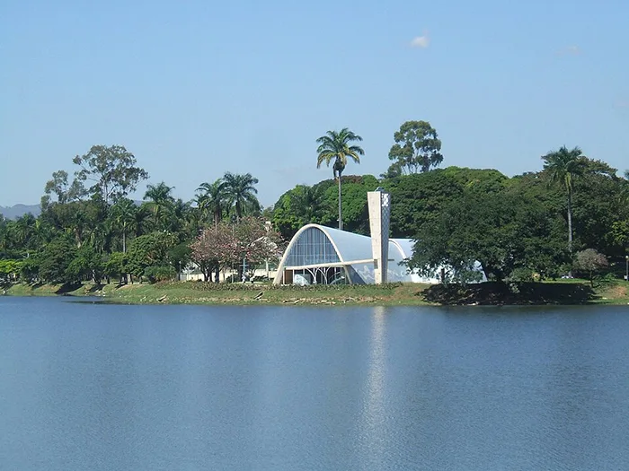 Lagoa da Pampulha próxima ao Jaraguá